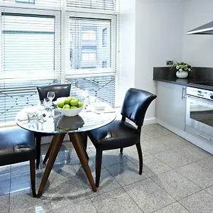 196 Bishopsgate Apartment